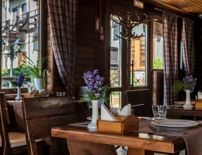 Рестораны и бары - Эко-отель «Альпийская долина» Алушта